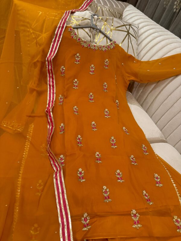 Chifon dbka pearl & thread work shirt - Image 6