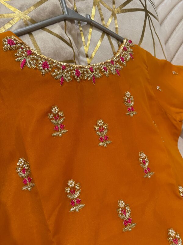 Chifon dbka pearl & thread work shirt - Image 3